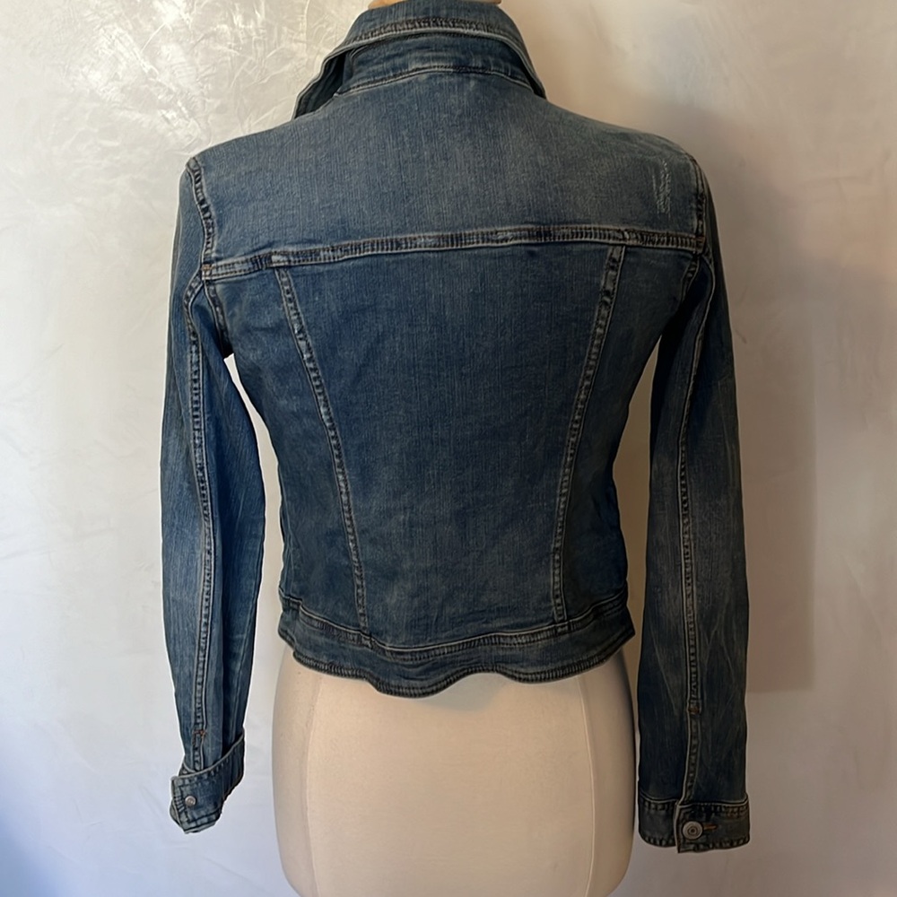 Aeropostale Light weight stretch medium wash Denim Jean Jacket Size Medium - Picture 4 of 15
